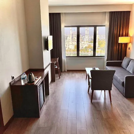 Tuerkmen Riverside 4* Адана