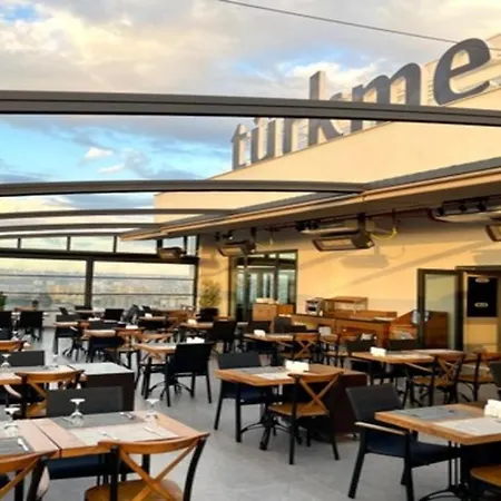 Tuerkmen Riverside Готель 4*