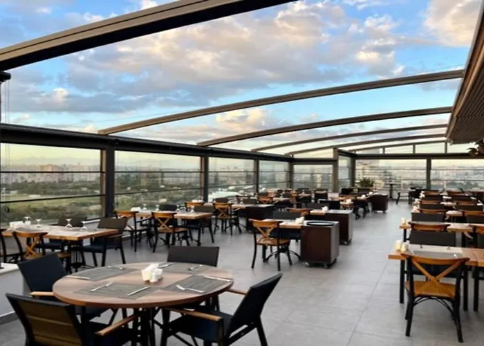 Tuerkmen Riverside 4*