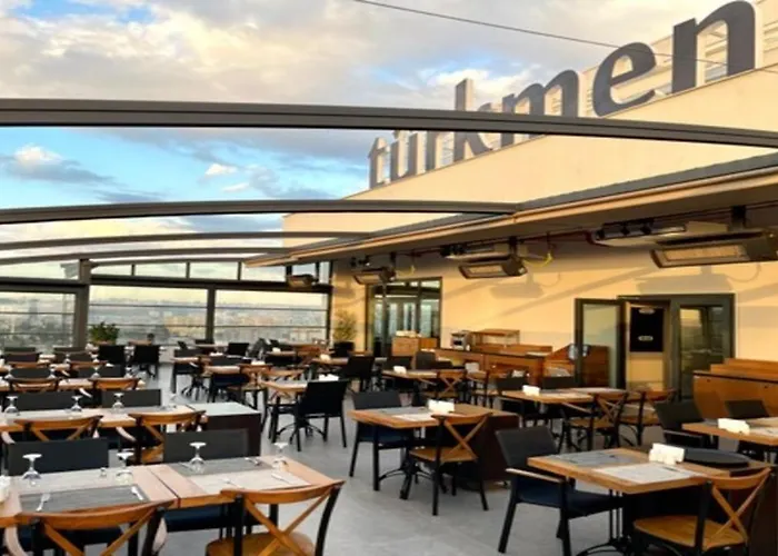 Tuerkmen Riverside Hotel 4*